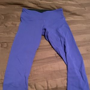 Lululemon reversible crop leggings